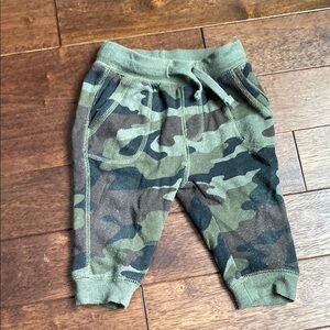 Tucker + Tate Camo Joggers